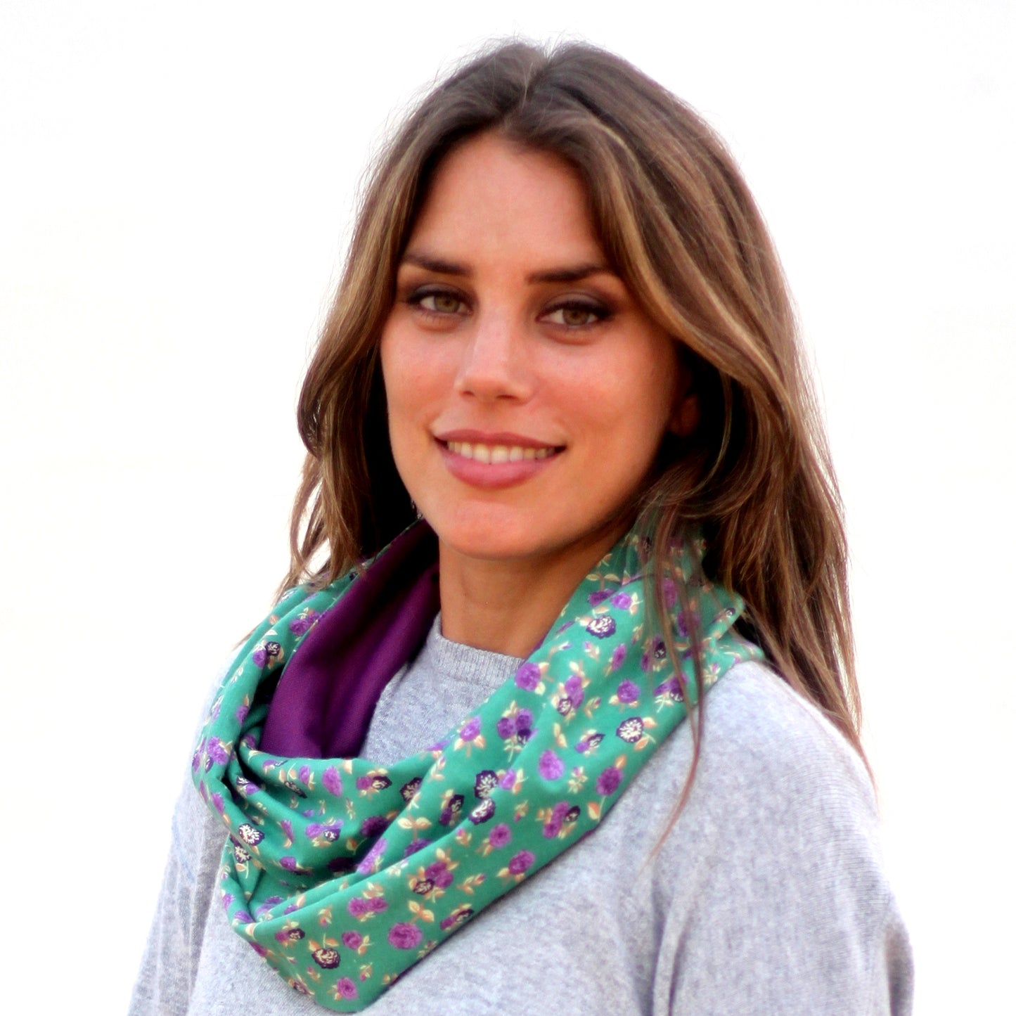 Bufanda Cuello Reversible · Florecitas/Morado