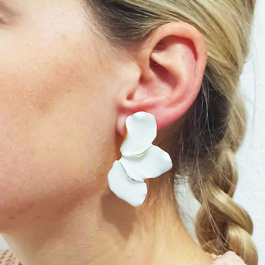 Pendientes Grandes · XL Pétalos Blanco Roto (últimas unidades!)