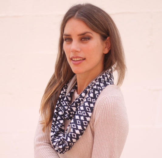 Fular Circular Reversible · Rombos / Beis