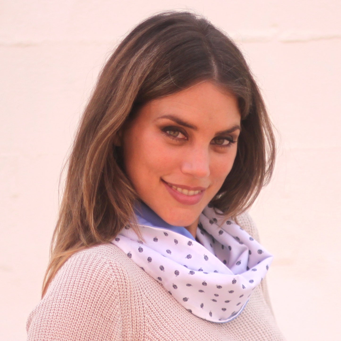 Fular Circular Reversible · Mariquitas / Azul