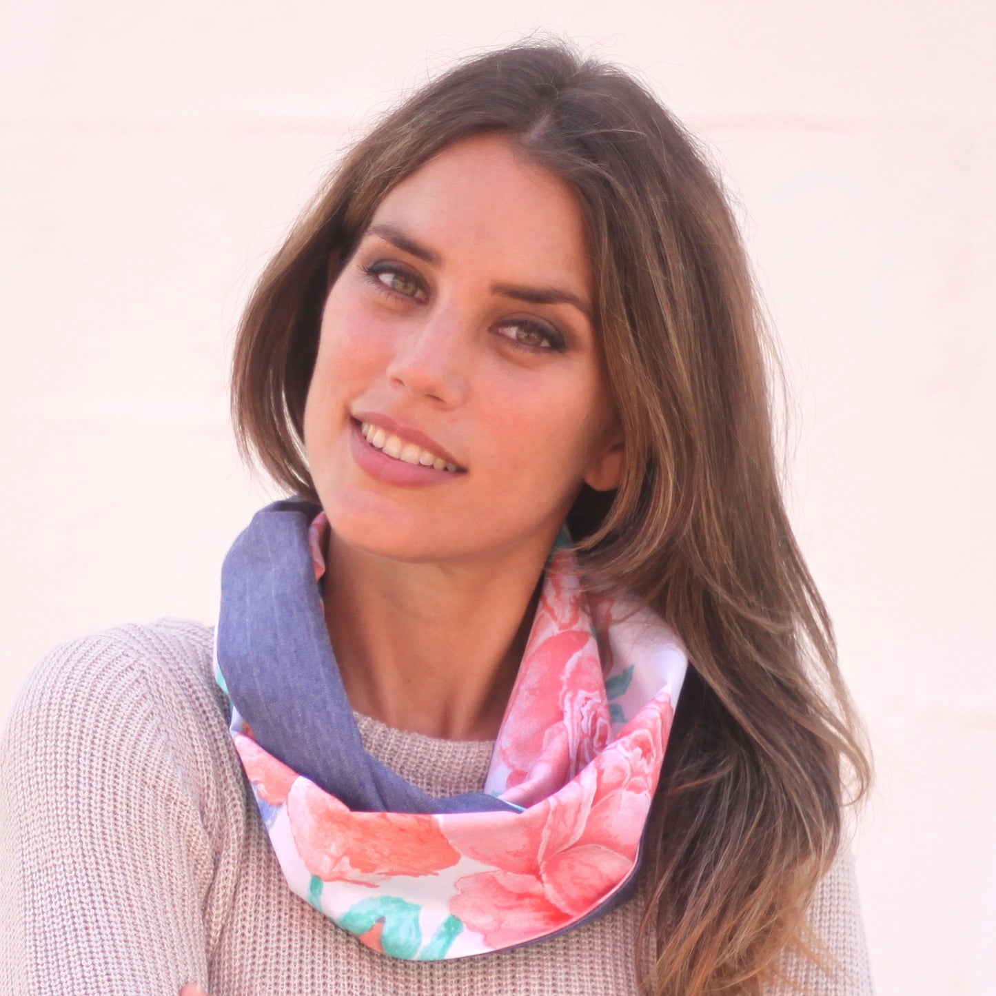 Fular Circular Reversible · Plena Flor / Azul
