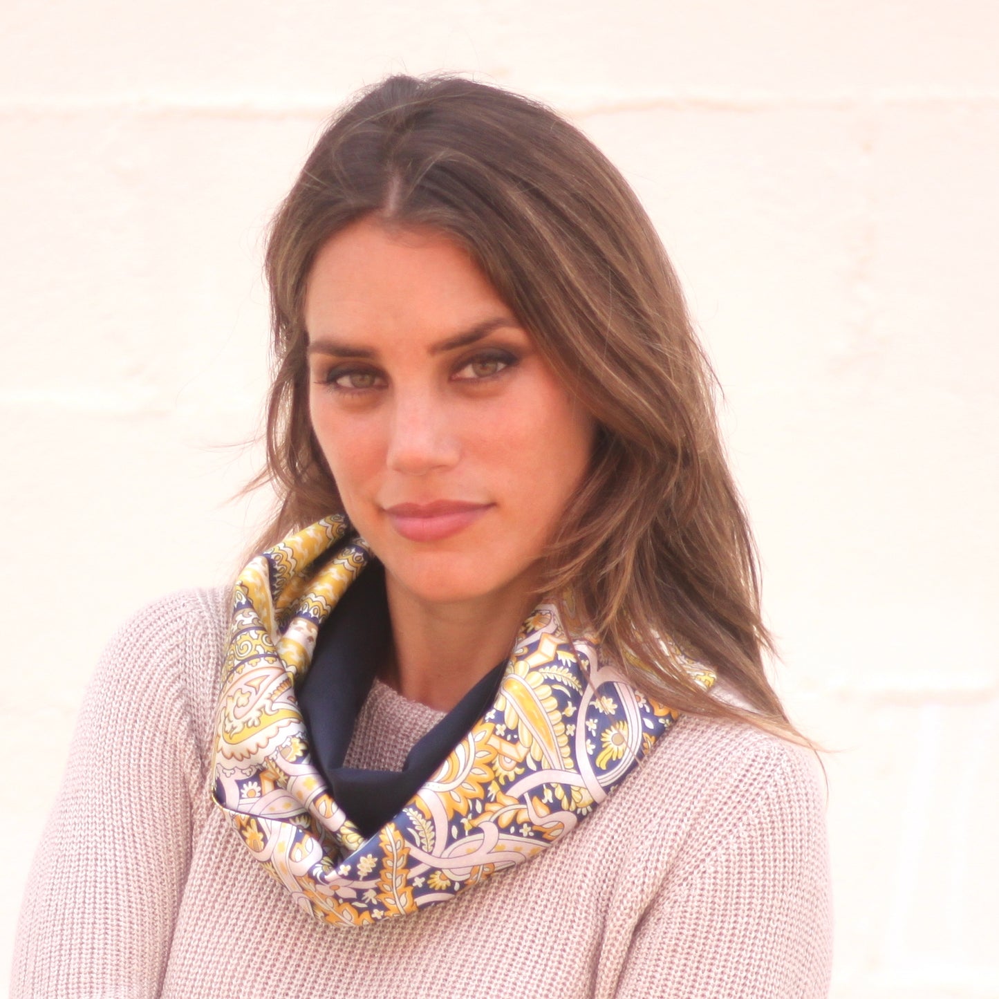 Fular Circular Reversible · Raso Amarillo / Azul