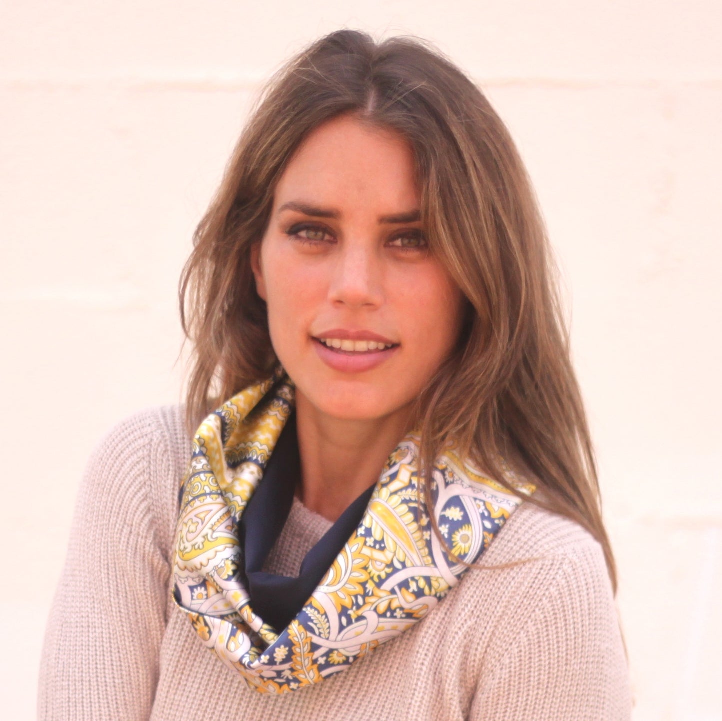 Fular Circular Reversible · Raso Amarillo / Azul