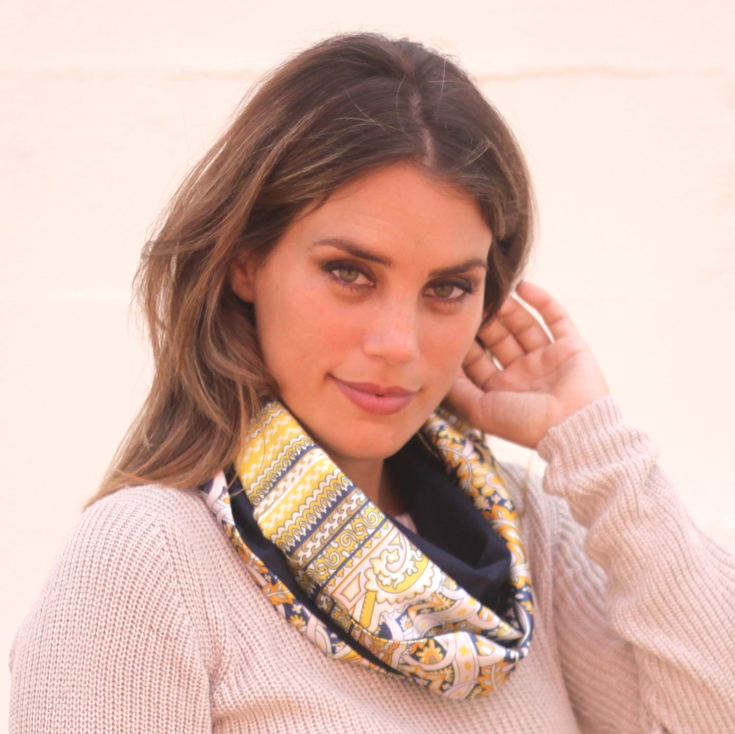 Fular Circular Reversible · Raso Amarillo / Azul