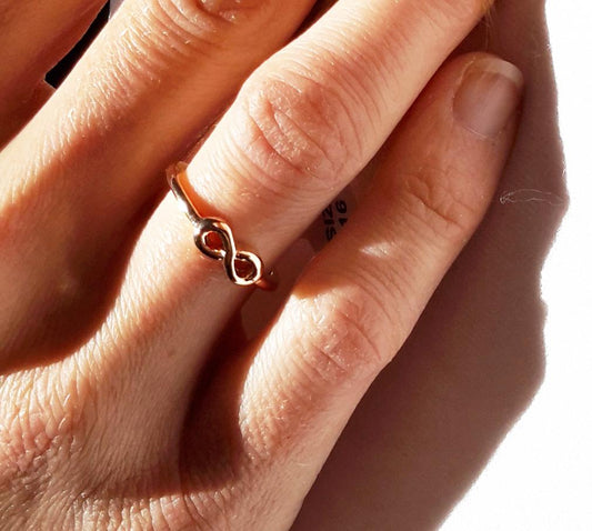 Anillo Dorado · Infinito T.15 (5,5cm)