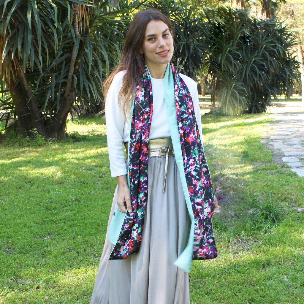 Chal grande estampado reversible · Floral / Verde Agua (40x200cm)