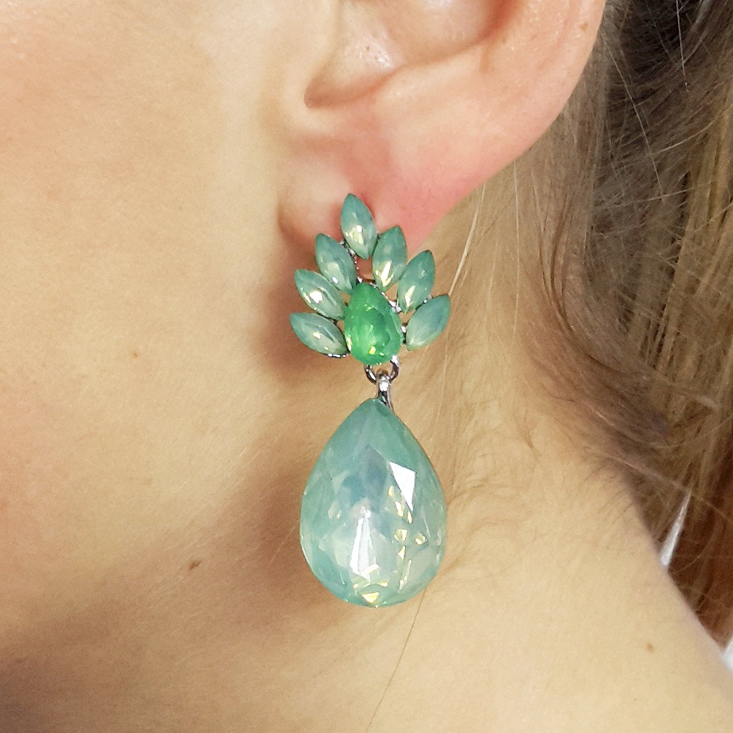 Pendientes Cristal Flor · Verde Claro