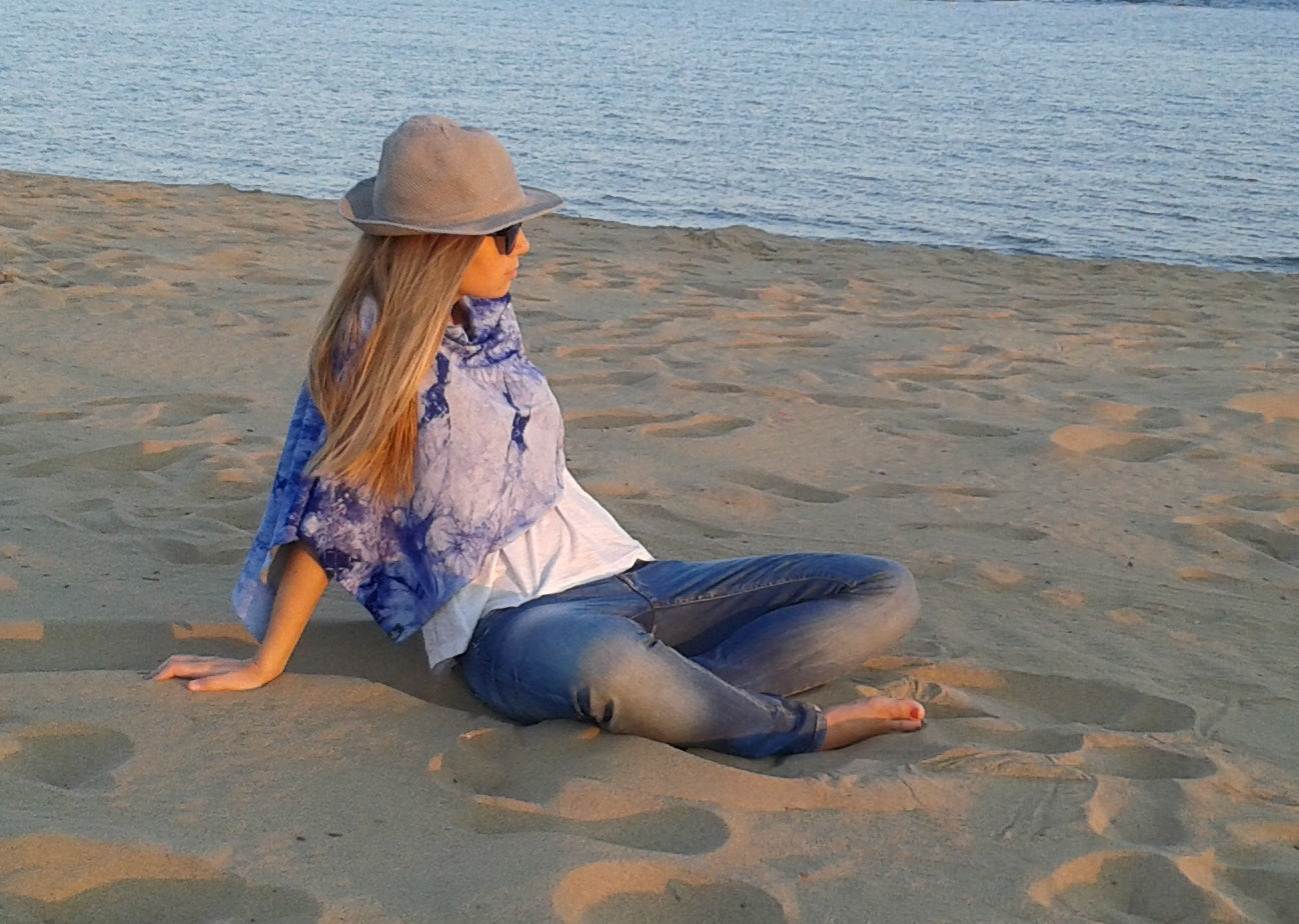 Bikini Cover Up · Batik Azul