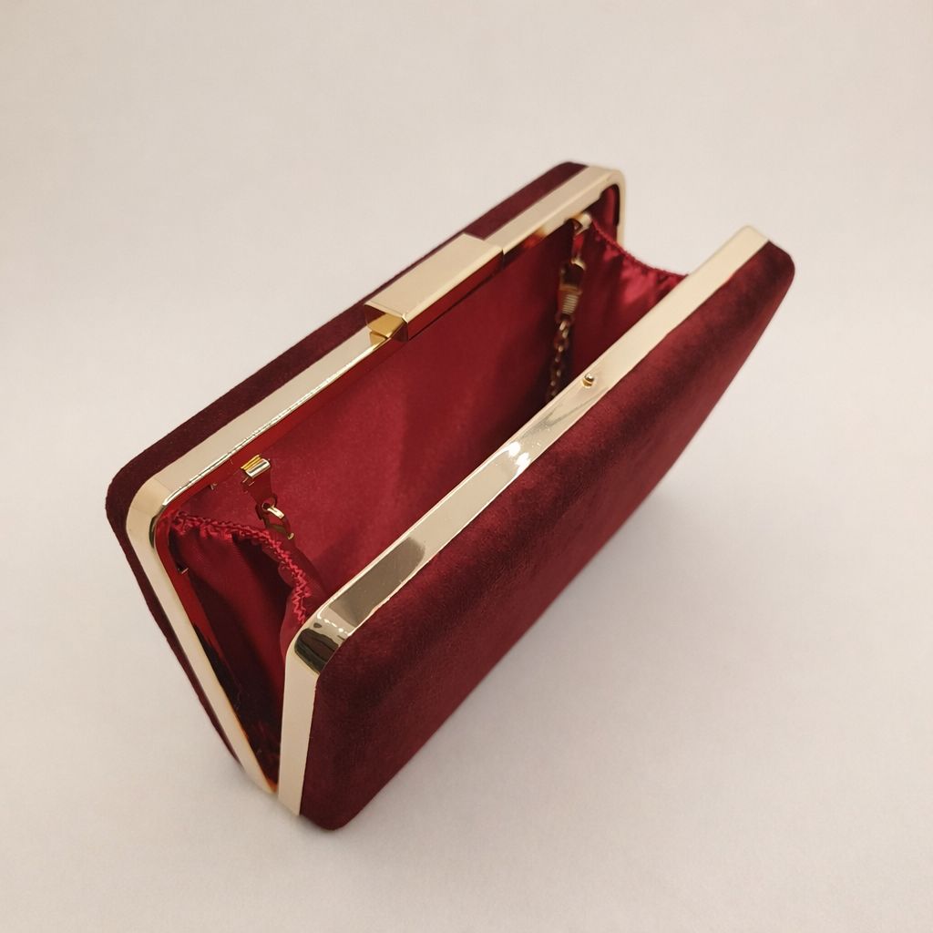 Bolso de fiesta burdeos de terciopelo con cadena dorada – Clutch elegante