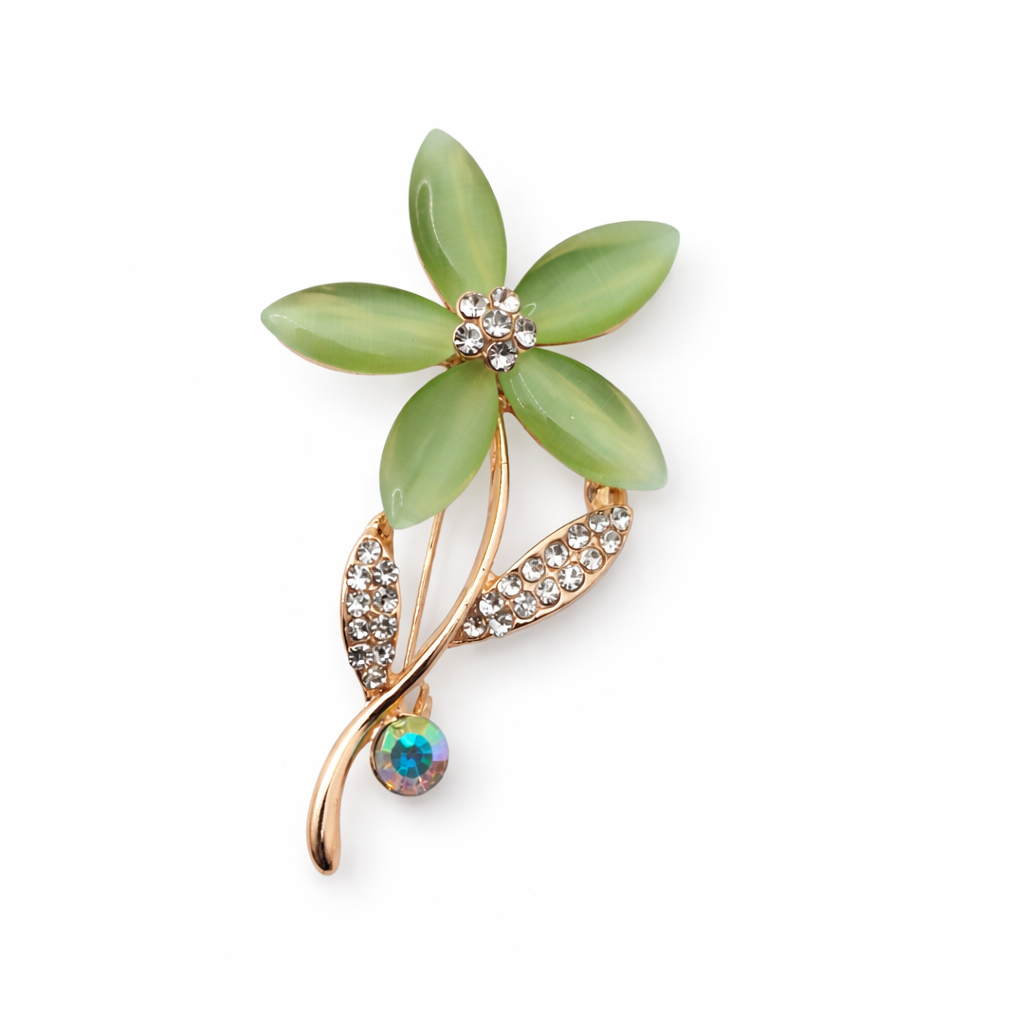 Broche joya floral verde claro dorado con cristales y circonitas brillantes
