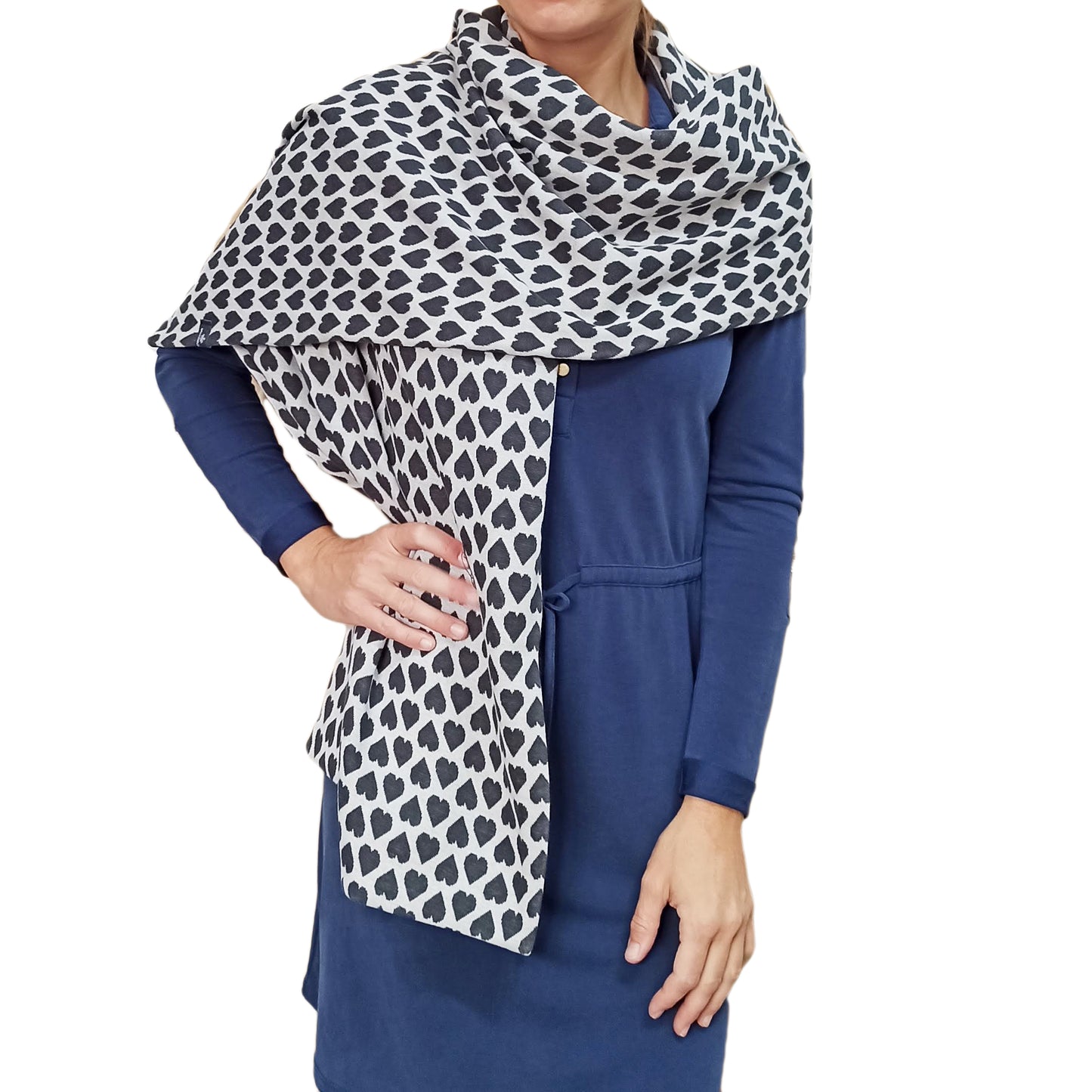 Bufanda Grande Reversible · Corazones Negro Blanco