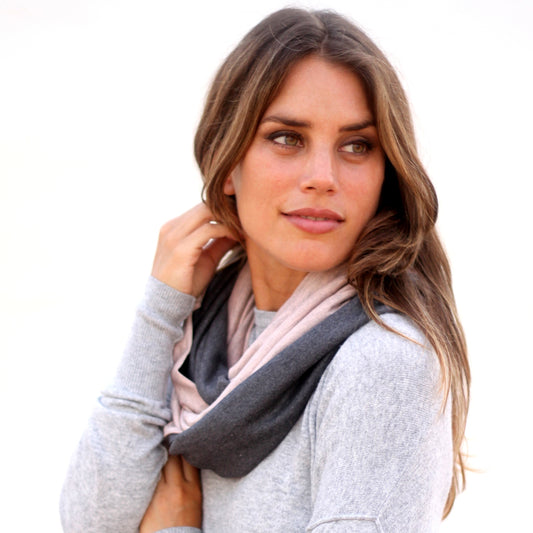 Bufanda Cuello Reversible · Rosa/Gris