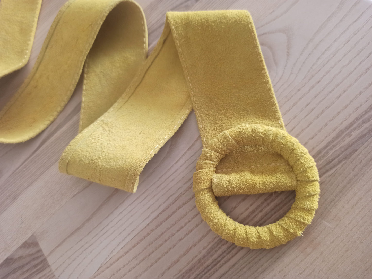 Cinturón de Ante Ajustable, Talla única de S a XL · Mostaza (última unidad!)