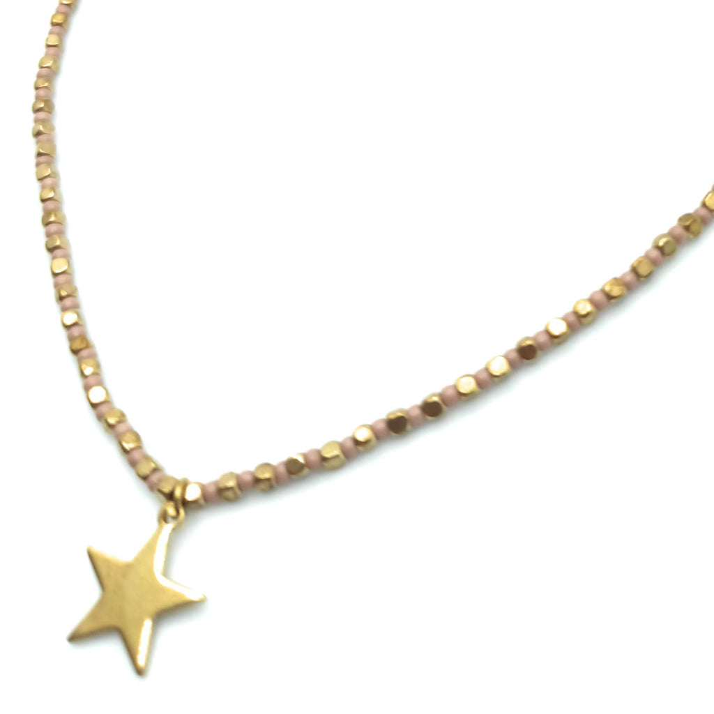 Collar con Cuentas · Nude Estrella