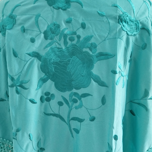 Mantón Flamenco Grande Bordado · Turquesa Monocolor Gran Flor (160 x 85cm)