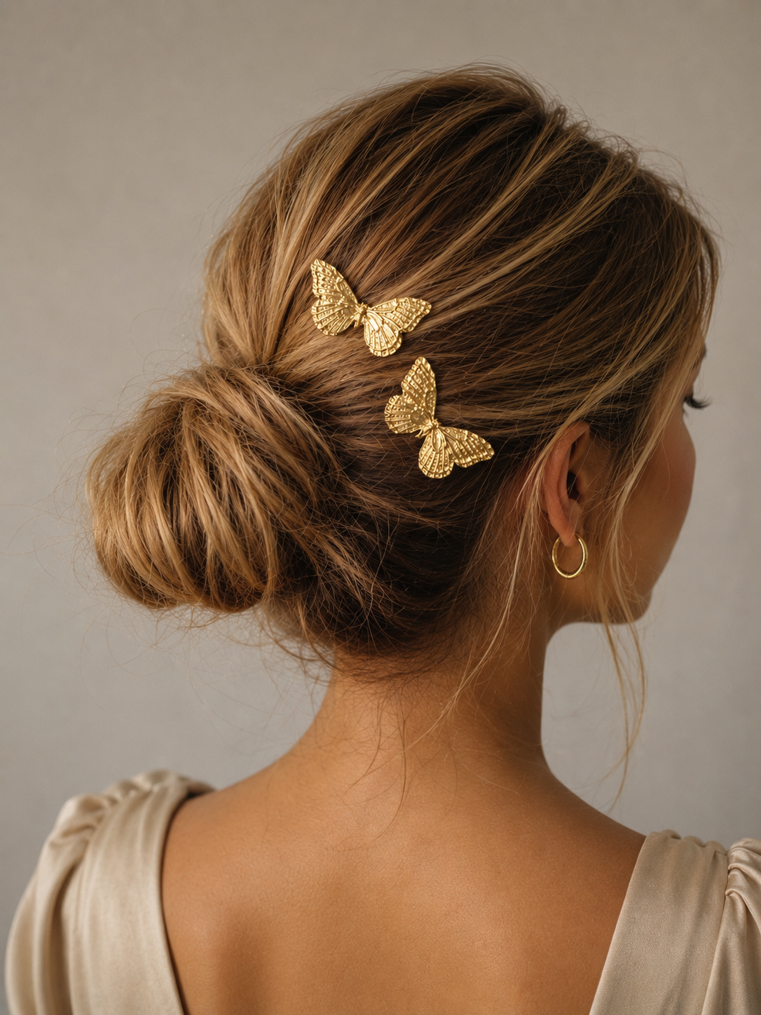 Peinetas Doradas Medianas · Mariposas Oro Brillo Talla M (Pack 2 uds)