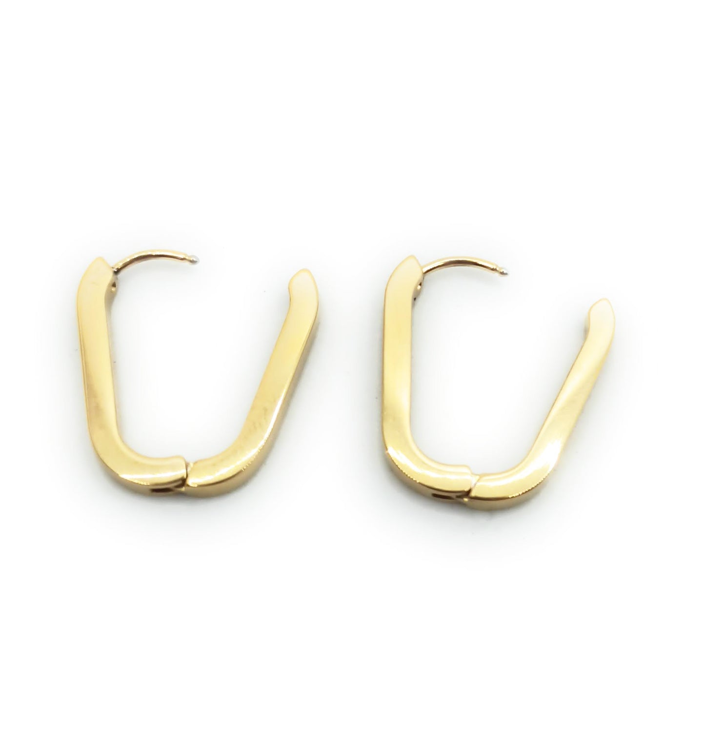 Pendientes aros cortos rectangulares dorados, diseño ovalado con cantos, modernos, ligeros y de tendencia.