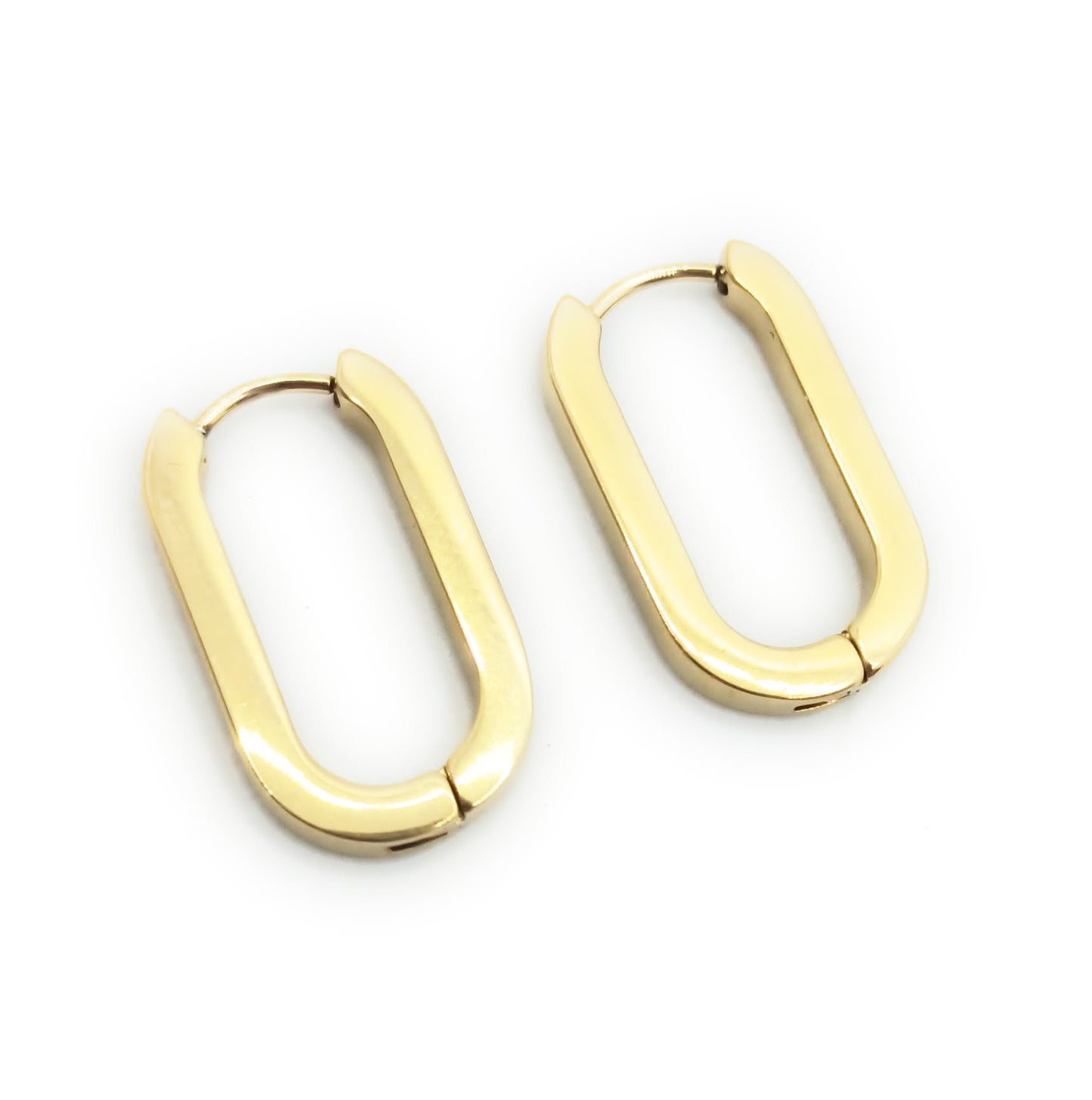 Pendientes aros cortos rectangulares dorados, diseño ovalado con cantos, modernos, ligeros y de tendencia.