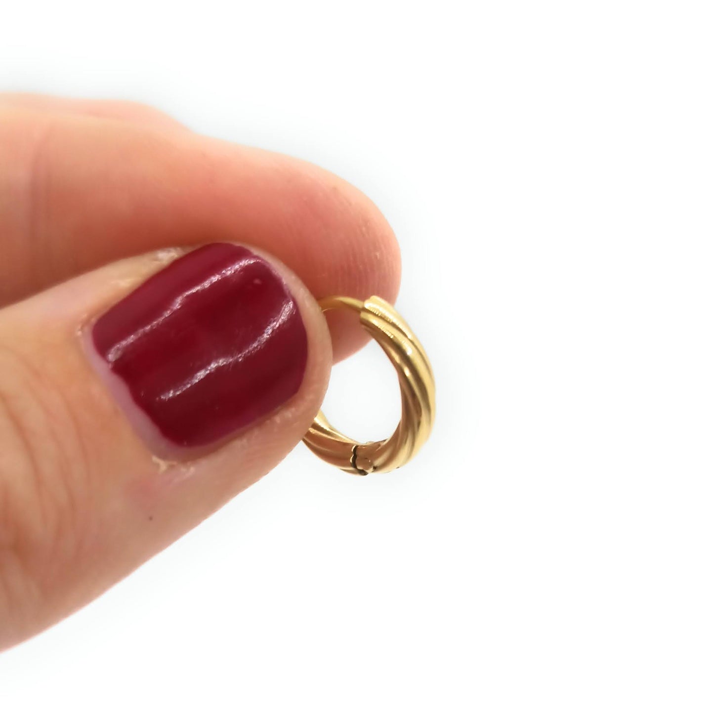 Pendientes Aro Dorados Pequeños Acabado en Oro · Talla XS (Ø 1 cm)