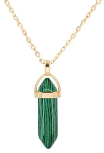 Péndulo Hexagonal de Piedra Semipreciosa Natural con Collar Corto Dorado · Malachite Verde (últimas unidades!)