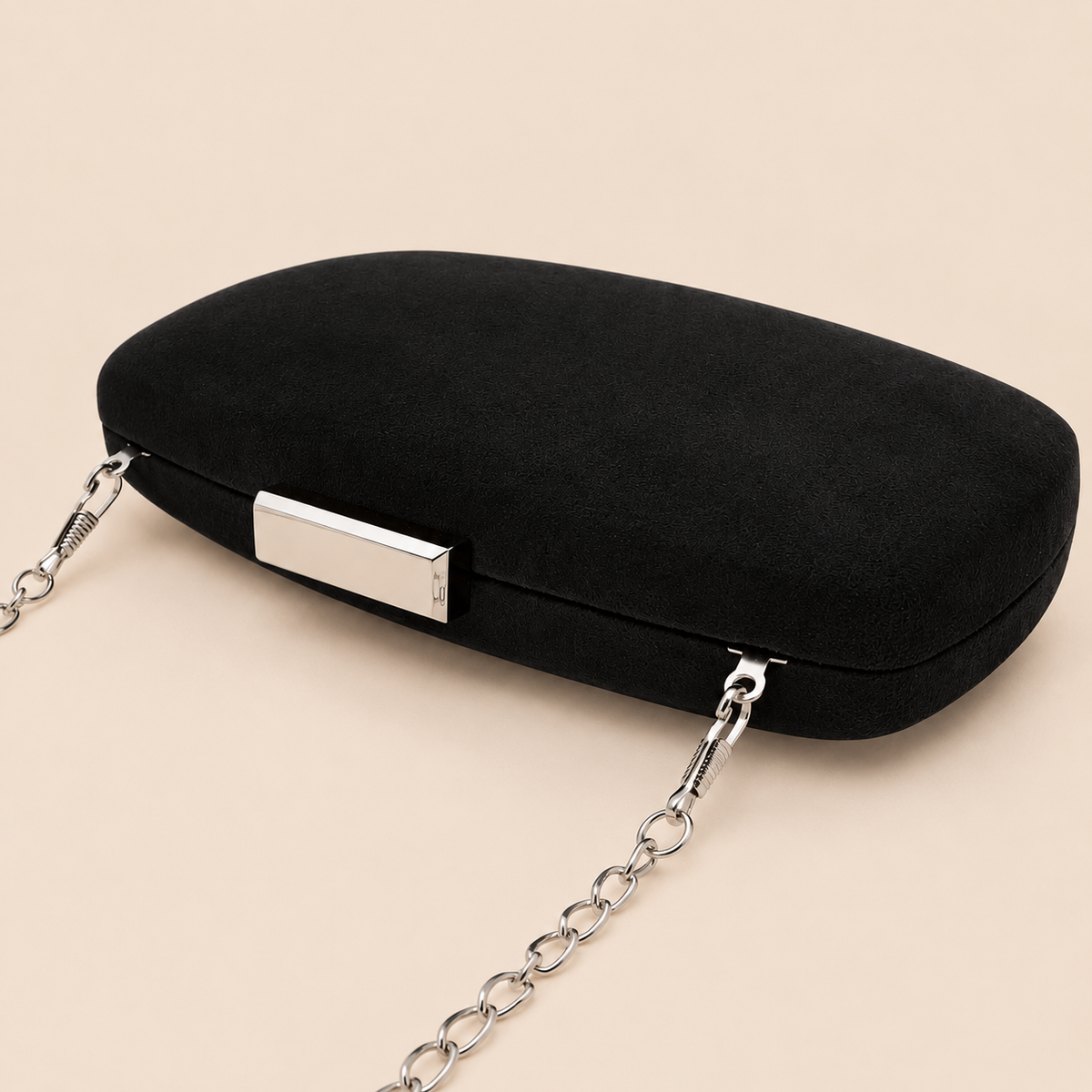 Cartera De Mano Bolso Fiesta Ante Ovalado · Negro Plata (últimas unidades!)