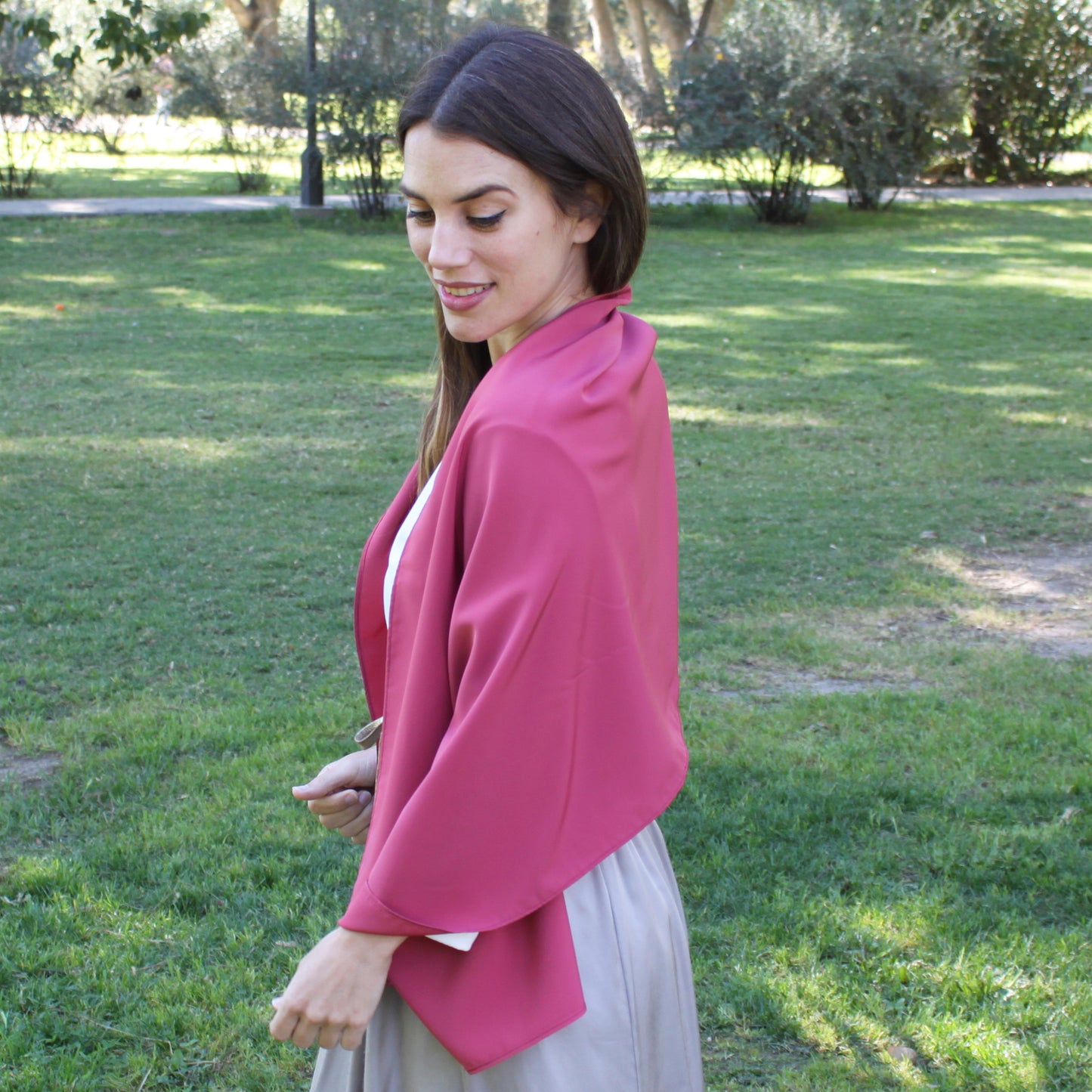 Chal de Fiesta Crepe de Seda – Elegancia Artesanal Hecha en Sevilla · Burdeos (50x150cm) última unidad!