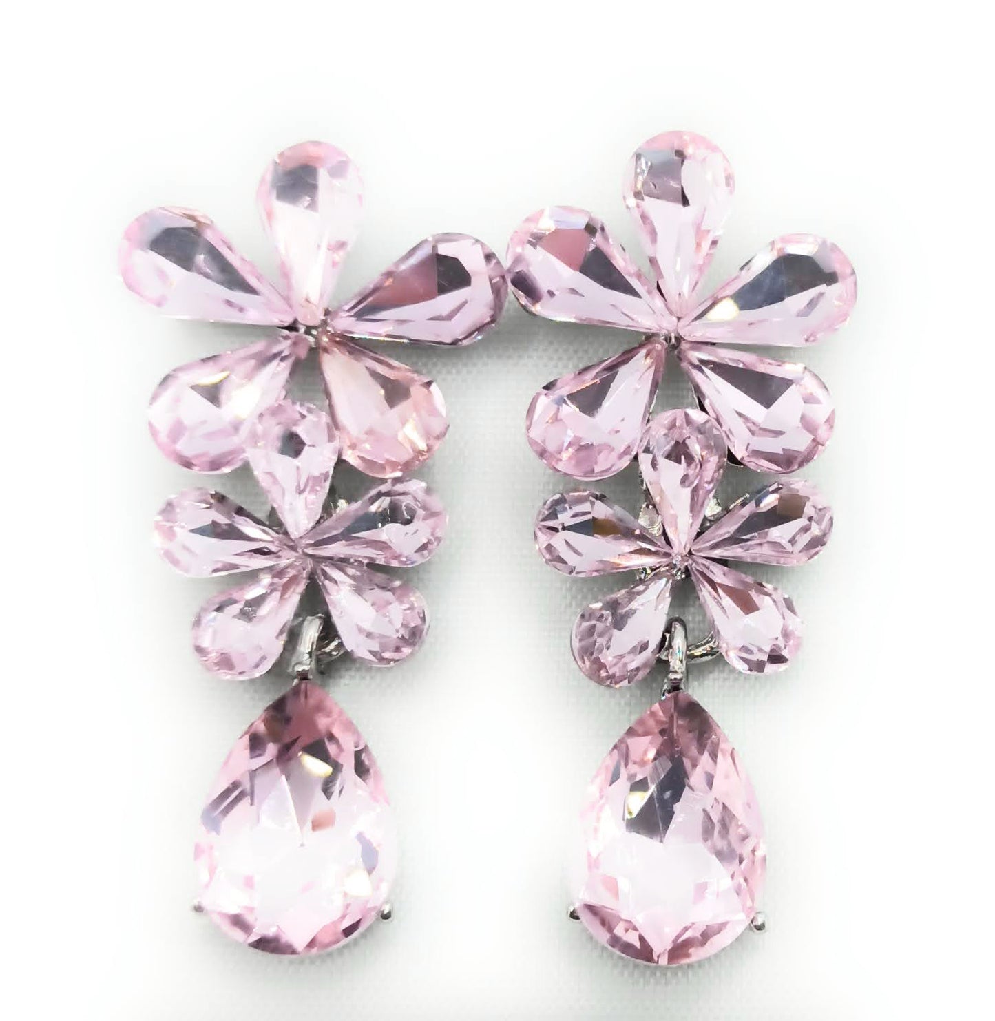 Pendientes Largos de Cristales Triple · Flores Rosa Claro Plata (última unidad!)