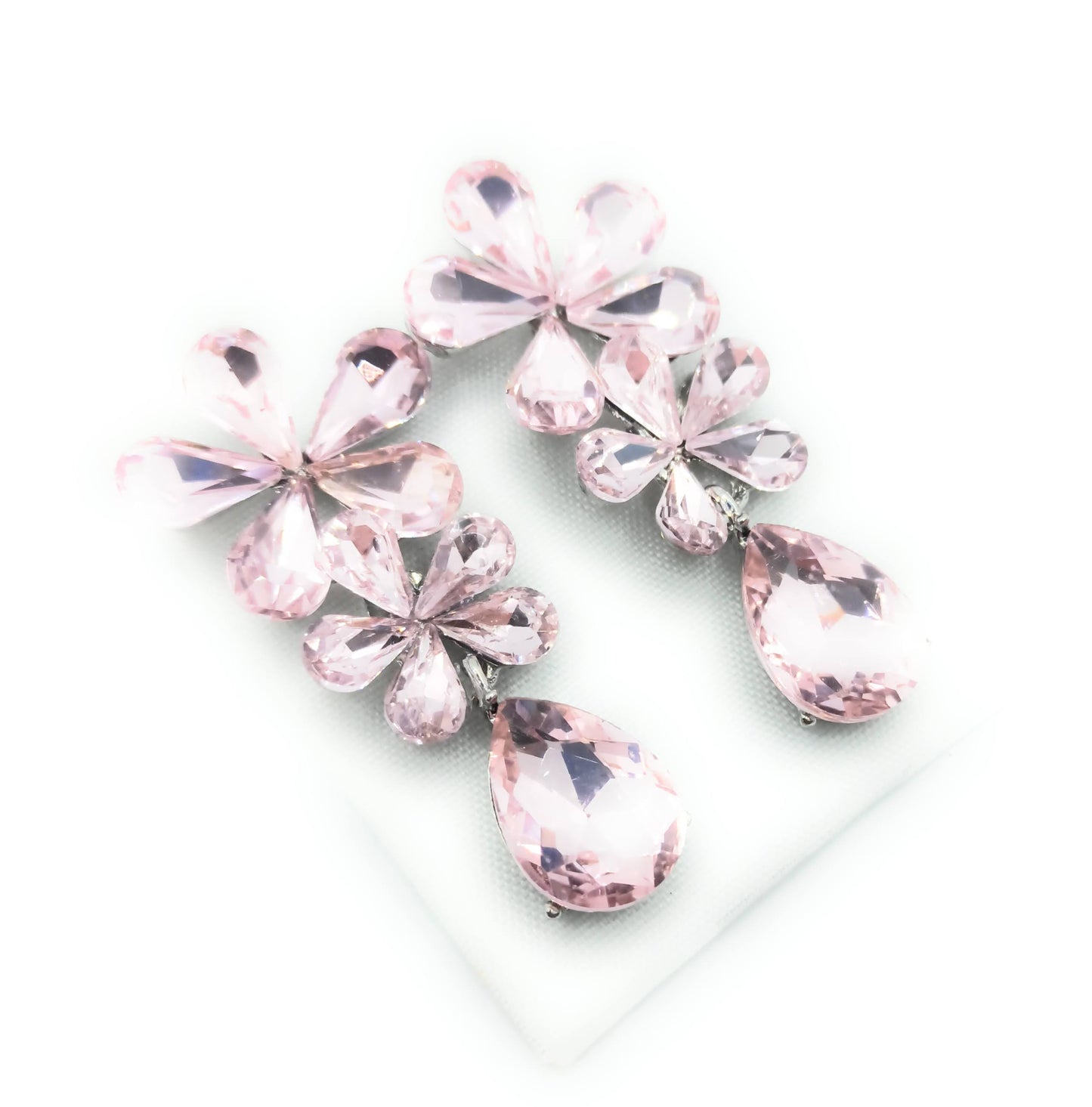 Pendientes Largos de Cristales Triple · Flores Rosa Claro Plata (última unidad!)