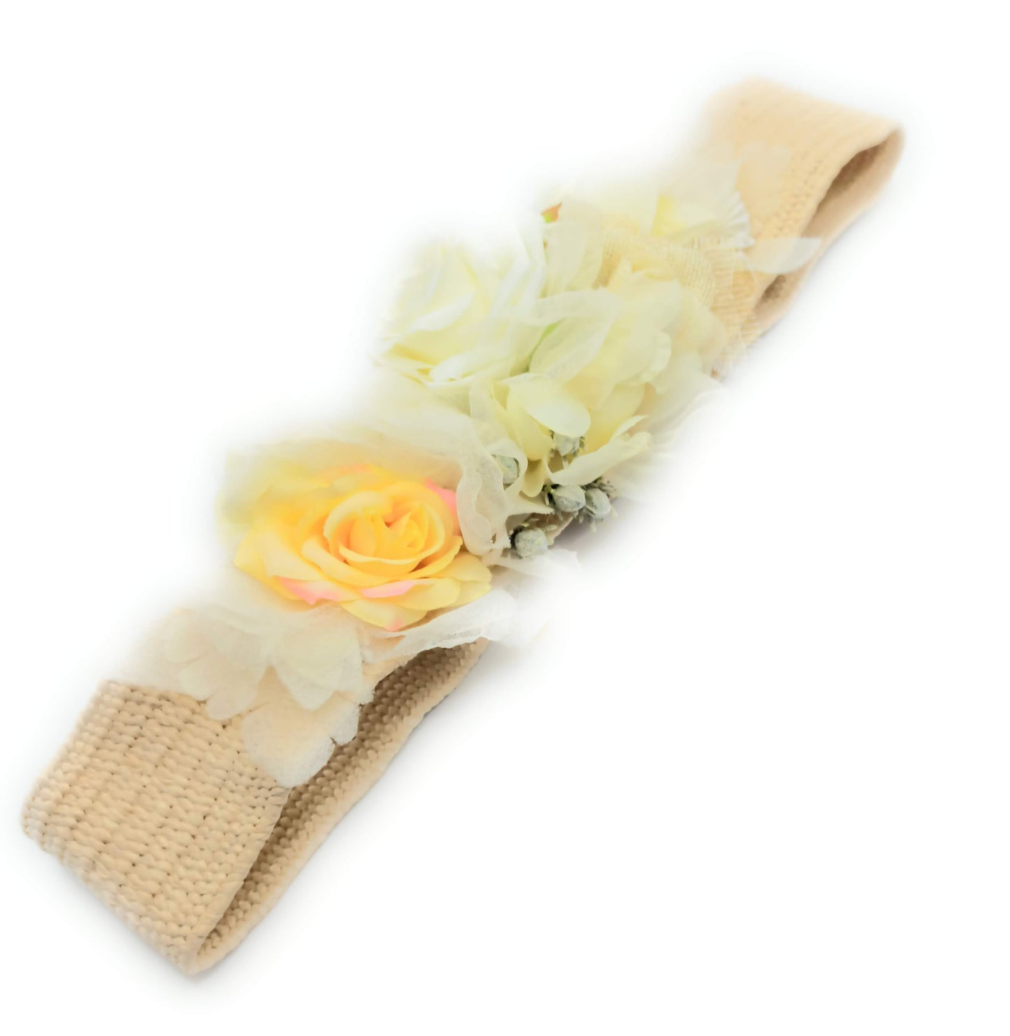 Cinturón de Flores · Rafia Rosas Blancas