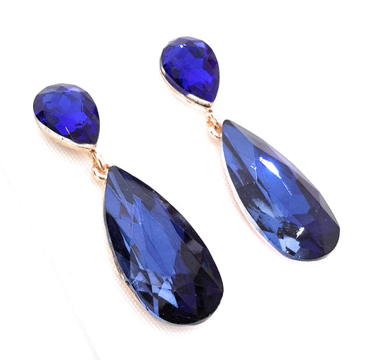 Pendientes Largos de Fiesta con Cristales Facetados – Elegancia y Brillo · Azul Cobalto Marino