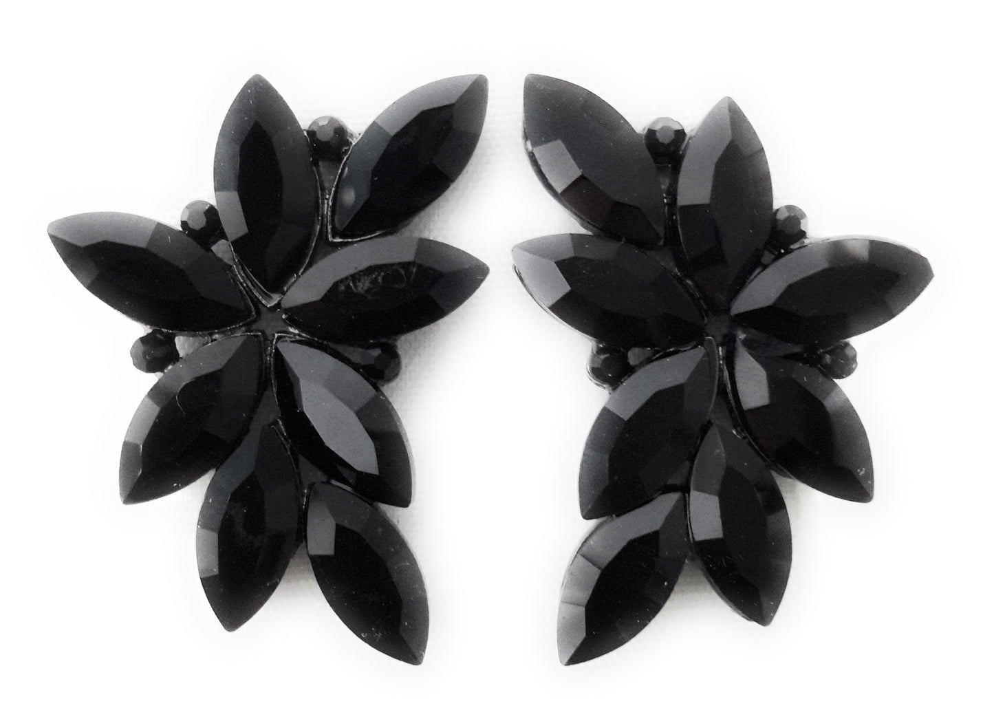 Pendientes Espectaculares Florales · Cristales Negro, Platino